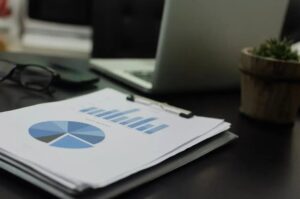 Setting Personal Financial Goals: A Path to Stability & Success - Uber Finance