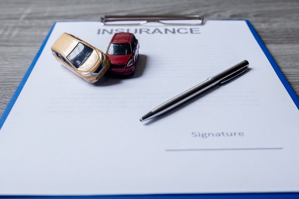 Lower Your Car Insurance Premiums with These Tips - Uber Finance