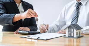 Guide to Home Insurance: Understanding Coverage Options, Choosing the Right Policy